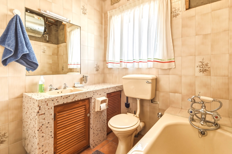 2 Bedroom Property for Sale in Strand North Western Cape